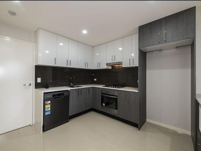 Modern Apartment Living in the Heart of Kingswood