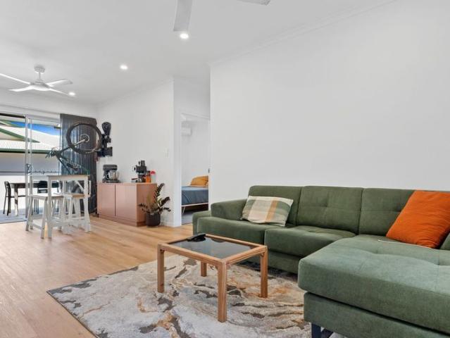 Modern Apartment Living in the Heart of Smithfield | Available 1/8