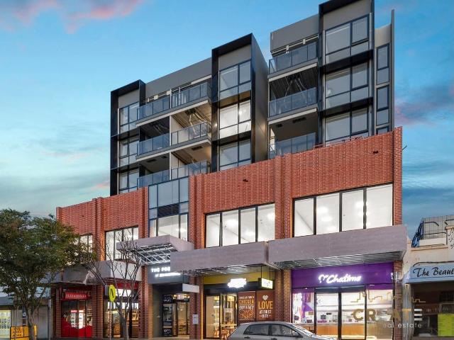 MODERN APARTMENT LIVING IN THE HEART OF SUNSHINE