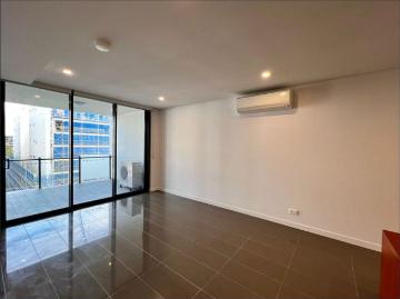 Modern Apartment Living in the Heart of West End