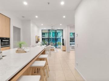 Modern Apartment Living in Vibrant Newstead