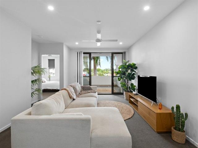 Modern Apartment Living in a Convenient Lifestyle Location