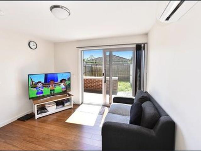 Modern Apartment Living in a Prime Lifestyle Location
