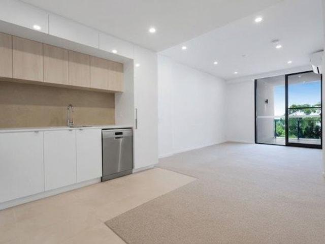 Modern Apartment Living in a Prime Rivervale Location