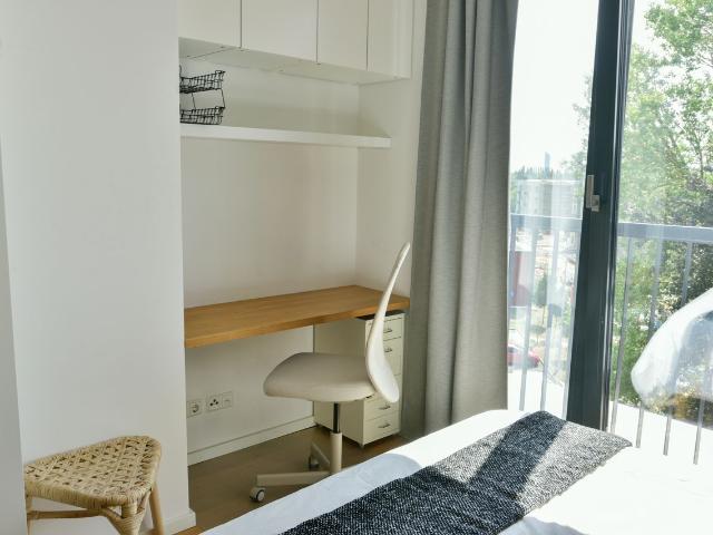 Modern apartment located in Lichtenberg, Berlin Amsterdam Apartments for Rent
