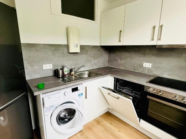 Modern apartment located in trendy part of Schöneberg, Berlin Amsterdam Apartments for Rent