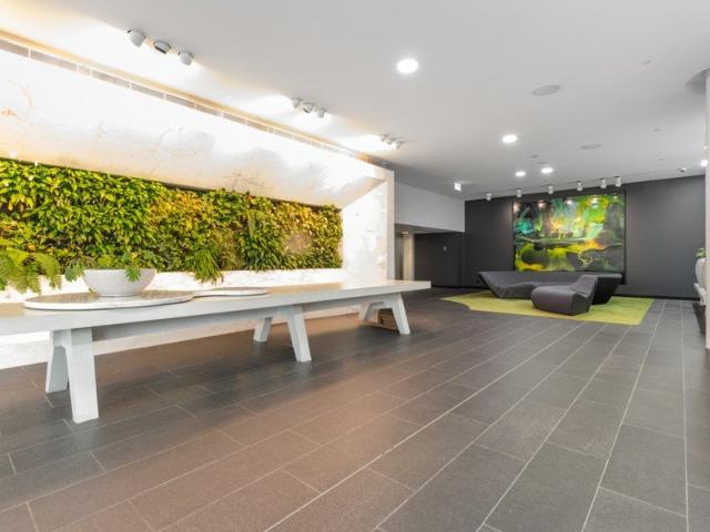 Modern Apartment Premier Location In Southbank
