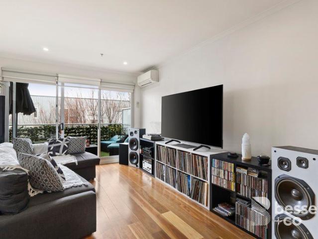 Modern Apartment, Premium Location