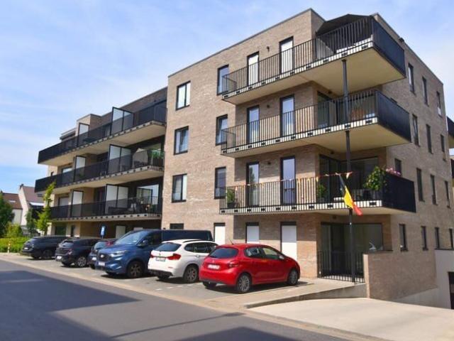 Modern Apartment with 2 Bedrooms for Rent in Halle Incl.