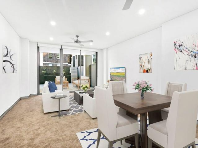 MODERN APARTMENT WITH COURTYARD