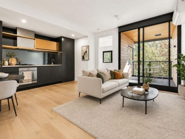 Modern Apartment with Balcony, Secure Car Space & Resort Style Amenities