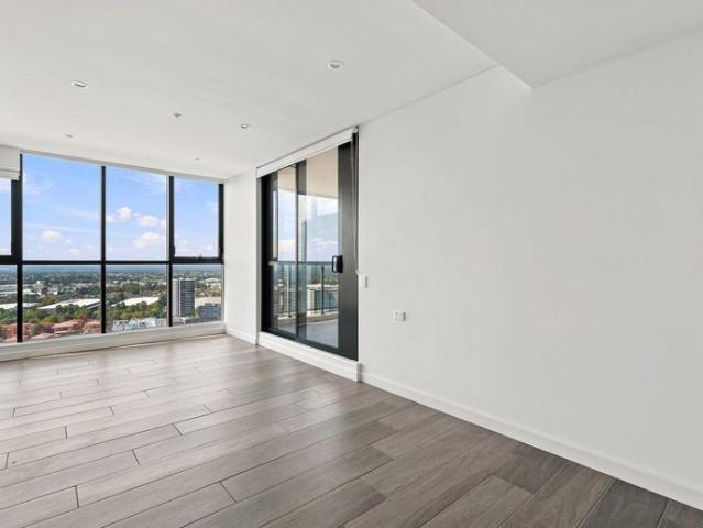 Modern apartment with district views
