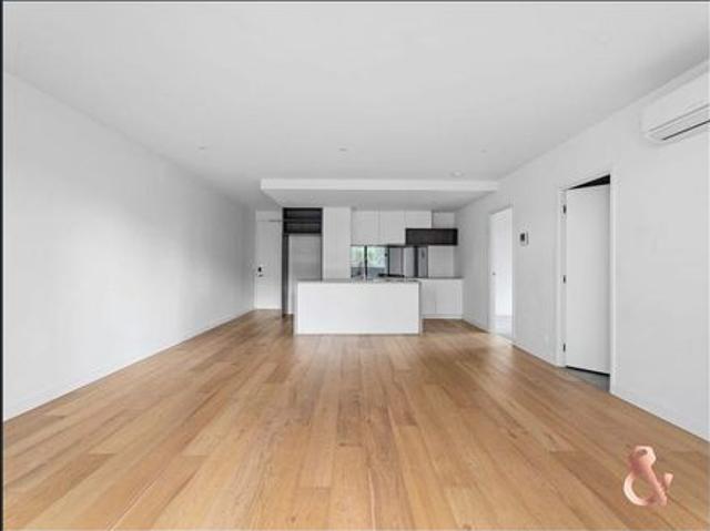 Modern Apartment with Expansive Terrace in a Prime Bundoora Location
