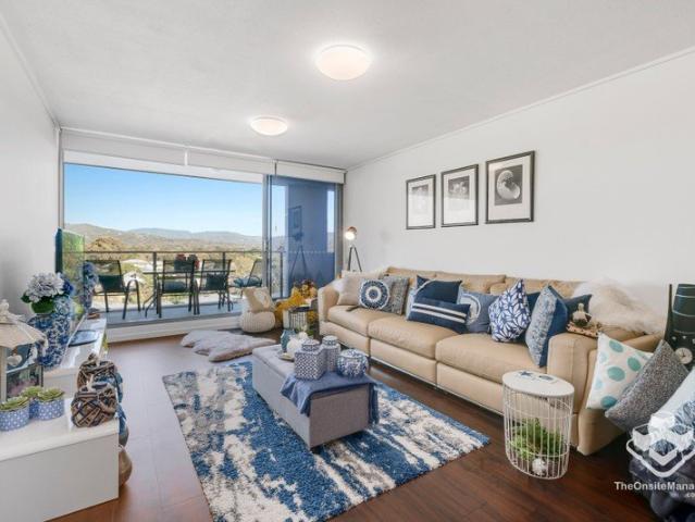 3 Bedroom 2 Bathroom 1 Carpark Apartment with Stunning Mountain Views in the Heart of Robina