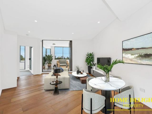 Modern apartment with super convenient location!