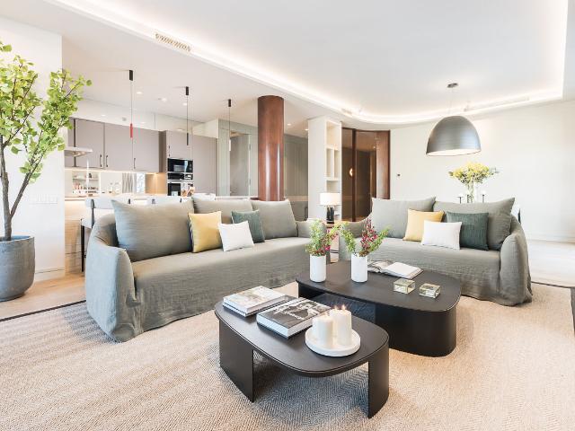 Modern apartment with pool in El Viso
