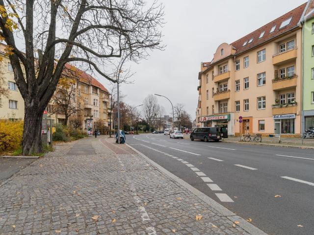 Modern apartment with terrace, Berlin Amsterdam Apartments for Rent