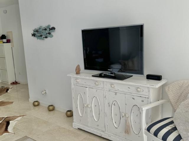 Modern apartment with terrace in Cala Major