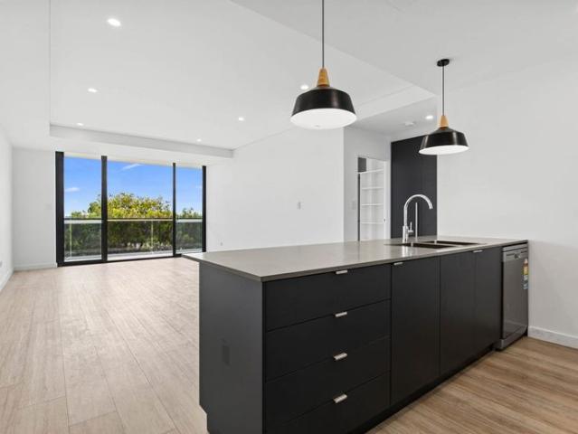 MODERN APARTMENT