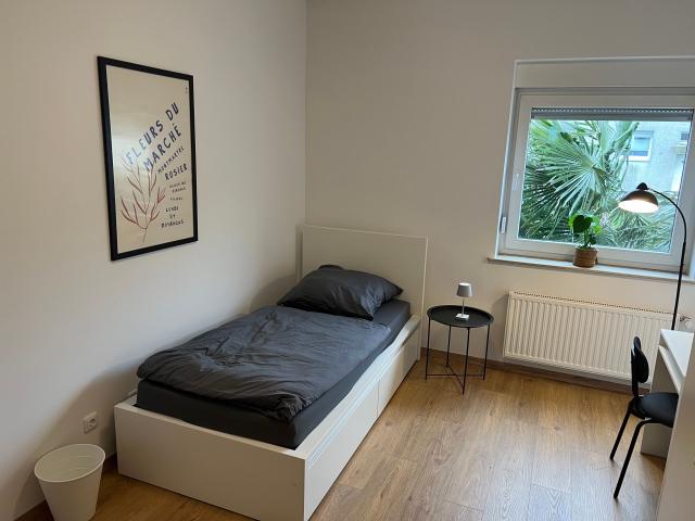 Modern appartement in Essen Ideal for 1 2 Guests