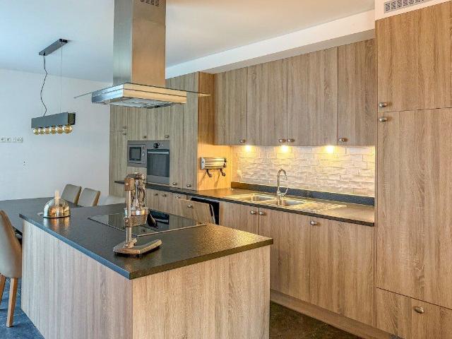 Modern appartement in hartje Sint Truiden