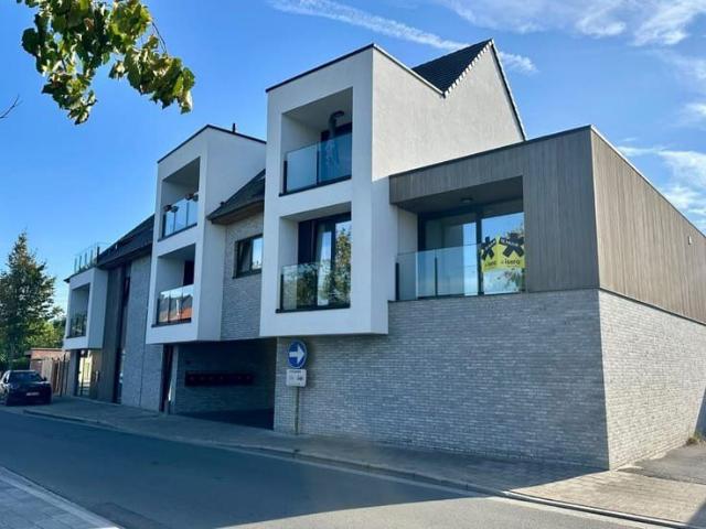 Modern appartement in het hartje van Sint Andries