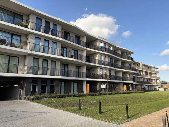 Modern appartement met oa 2 slpks, berging, autostaanplaats