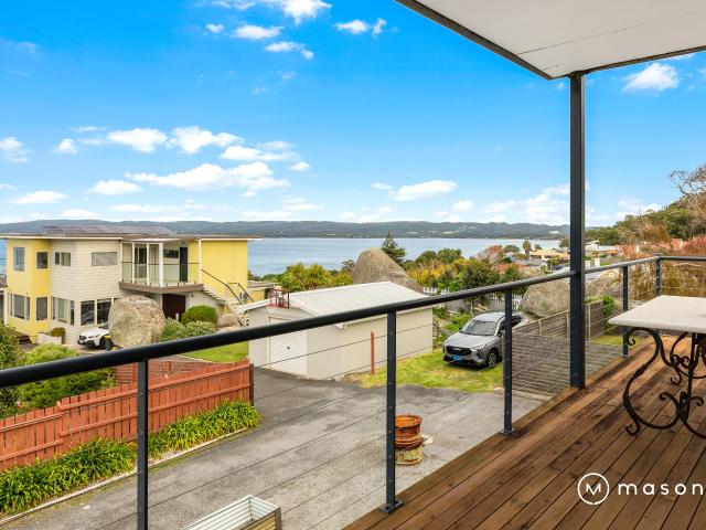 Modern Architectural Home with Stunning Views & Exceptional Features
