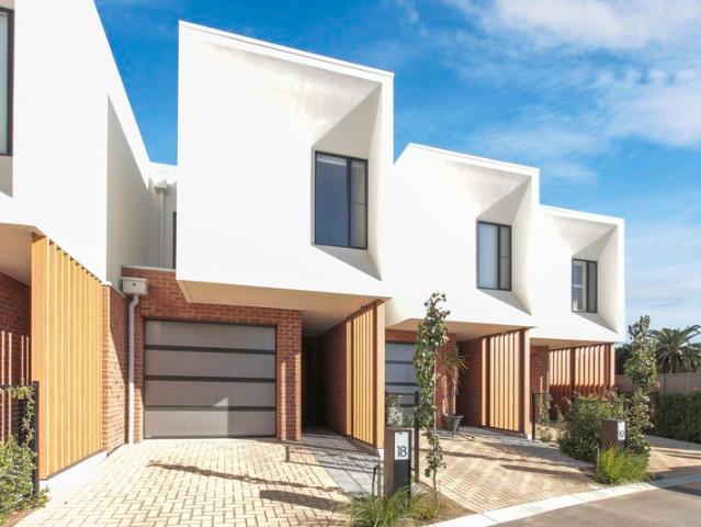 Modern architectural living with dual living retreats