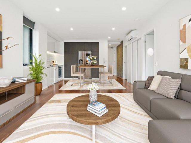 Modern Ashmore Living with Space, Comfort and Convenience