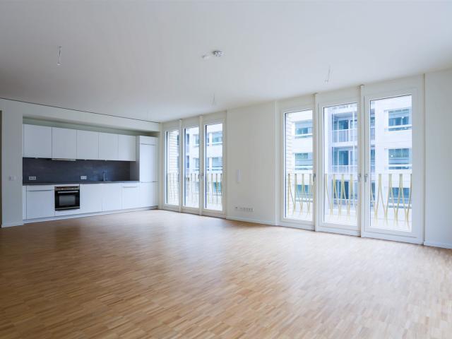 Modern ausgestattet und lichtdurchflutet mit Parkett, EBK und Smart Home Features *ab sofort