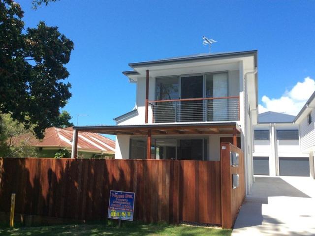 Modern Bayside Living Just Metres from the Waterfront
