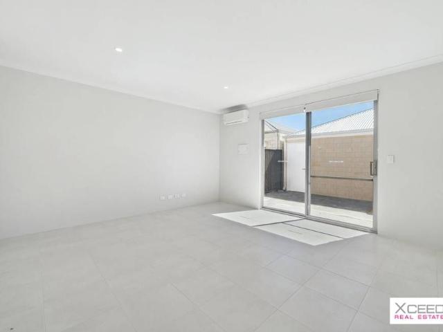 Modern Baldivis Living