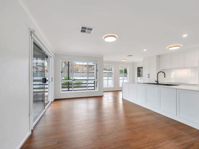 Modern Beachside Lifestyle Just Moments from the Shore
