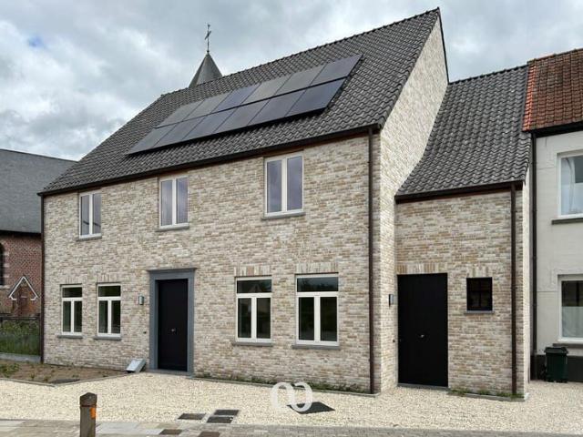 Modern BEN house with 3 bedrooms and garden in Wortegem Pet