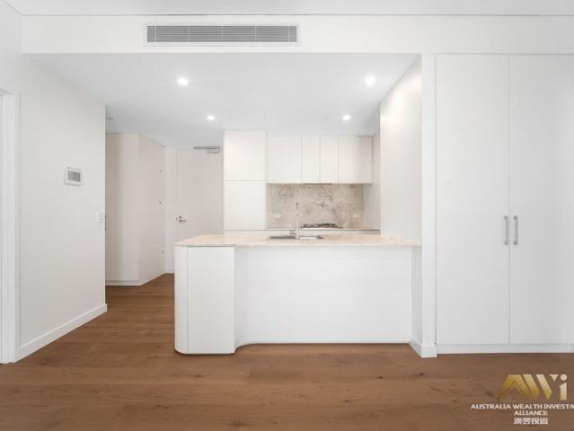 Modern Brand New Apartment in Prime Rouse Hill Location