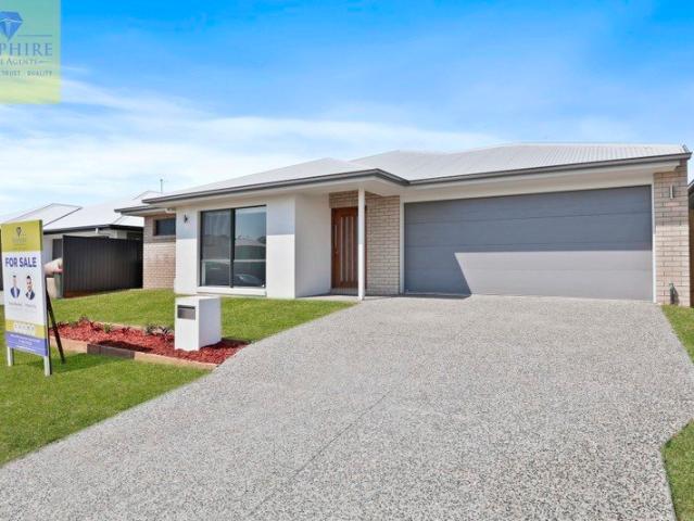 MODERN BRAND NEW FAMILY LIVING IN A PEACEFUL MORAYFIELD COURT