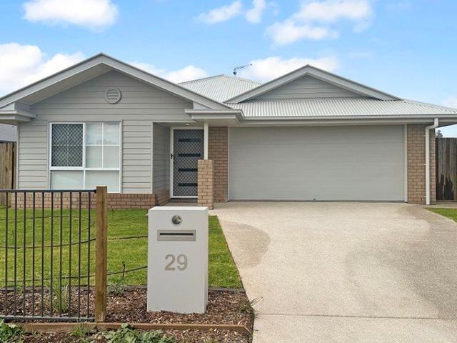 Modern Brand New Four Bedroom Family Home with Multiple Living Spaces