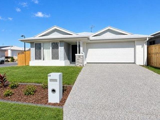 Modern Brand New Home on a Generous Corner Block