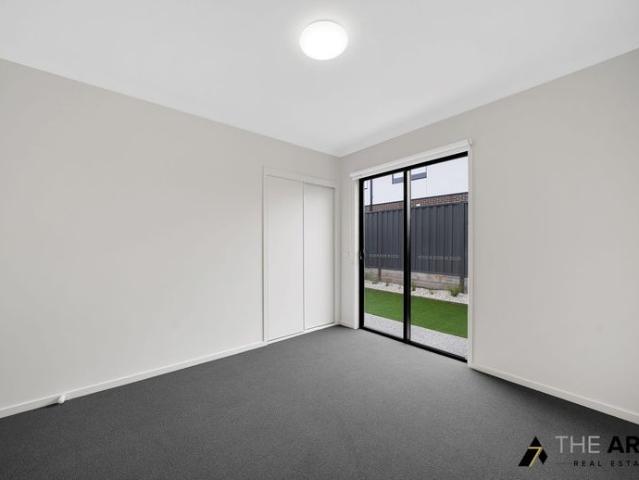 Modern Brand New 3 Bedroom Townhouse with Private Balcony for Rent