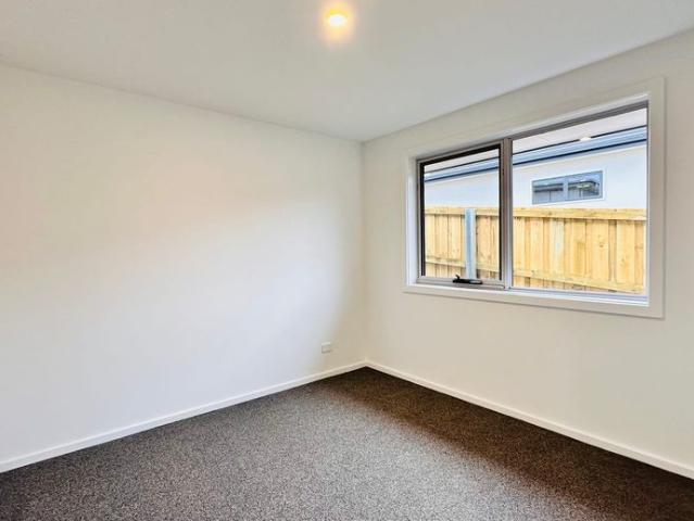 Modern Brand New 4 Bedroom Home in Glebe Hill Estate