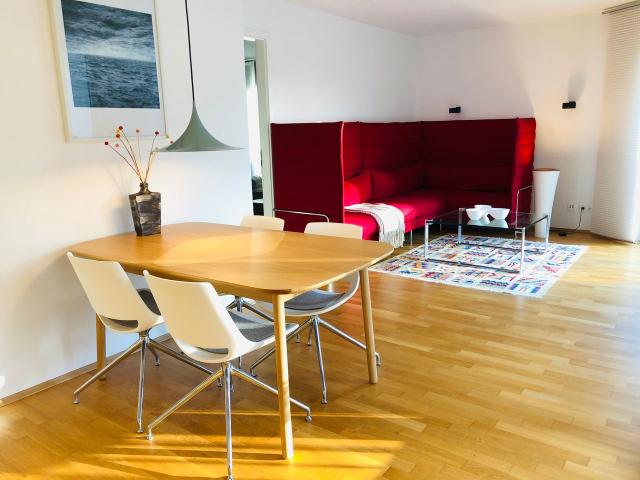 Modern, bright and comfortable flat with balcony in the heart of Cologne city Mauritius quarter, Koln Amsterdam Apartments for Rent