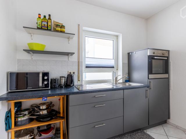 Modern, bright apartment with terrace and parking space quietly located in Kaiserslautern