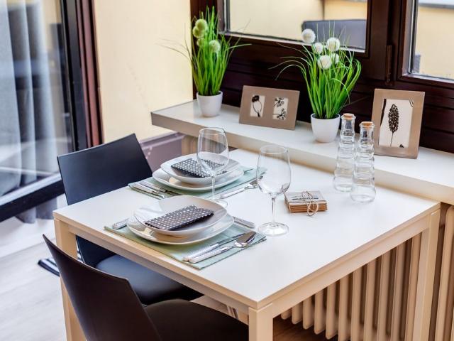 Modern, bright apartment for rent in Solln
