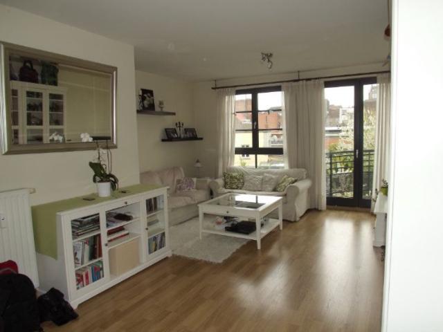 Modern, bright apartment in very good condition