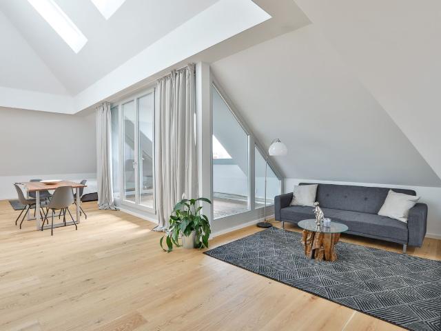 Modern, bright luxury apartment with exclusive furniture in Charlottenburg with terrace, Berlin Amsterdam Apartments for Rent