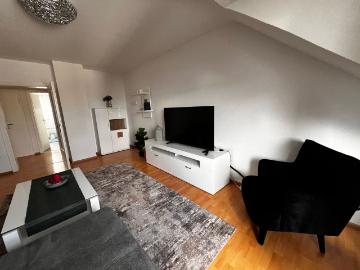 Modern Bright 3 Room Apartment in Central Neuss approx. 75 m² – Apartment with all ulies included, Neuss Amsterdam Apartments for Rent