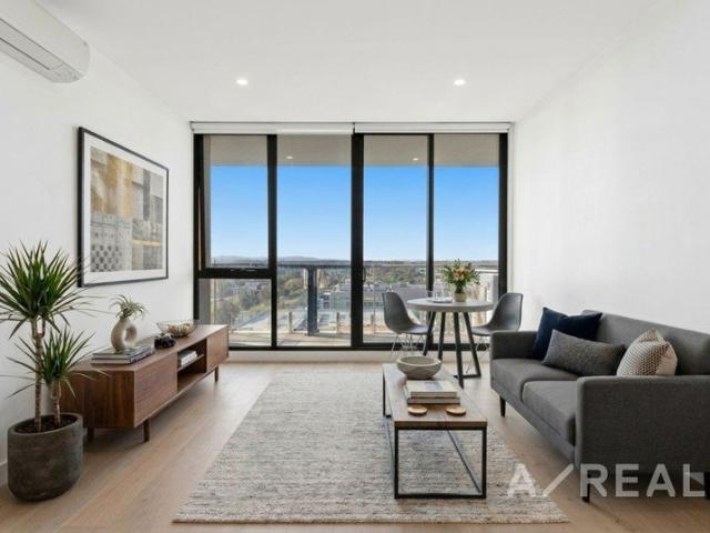 Modern Brilliance With Captivating Views