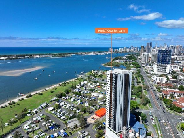 Modern Broadwater Living with Spectacular Views