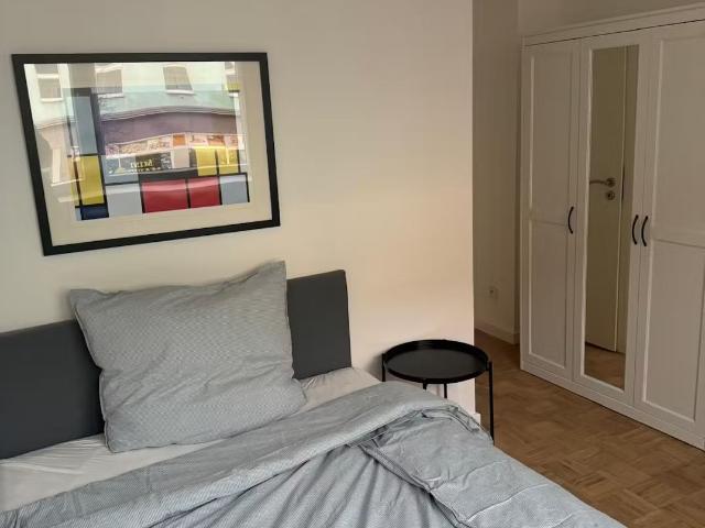 Modern & gorgeous 3 bedroom apartment in Düsseldorf, Dusseldorf Amsterdam Apartments for Rent